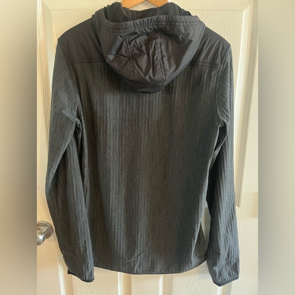 Men's Icebreaker MerinoLOFT™ Descender Hybrid Long Sleeve Half Zip Hood | Med - Picture 3 of 9